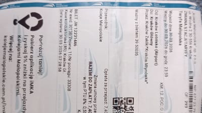 Plecak z tabletem i dyplomem